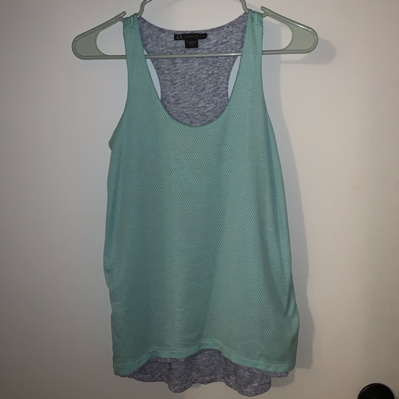 Reversible tank BUNDLE UP!!! - Picture 4 of 5